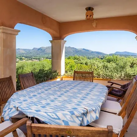 Santa Maria Villa *
